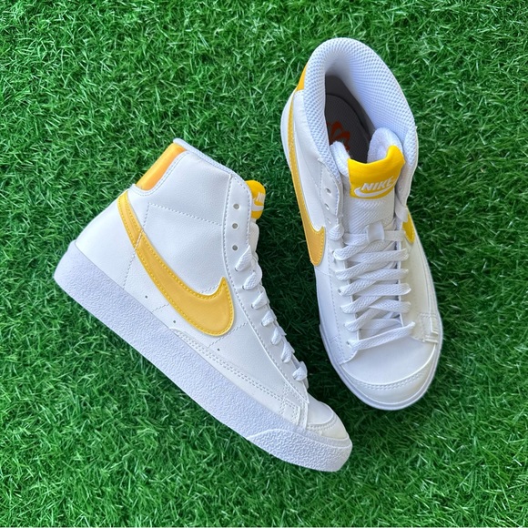 Nike Blazer Mid - Picture 4 of 8